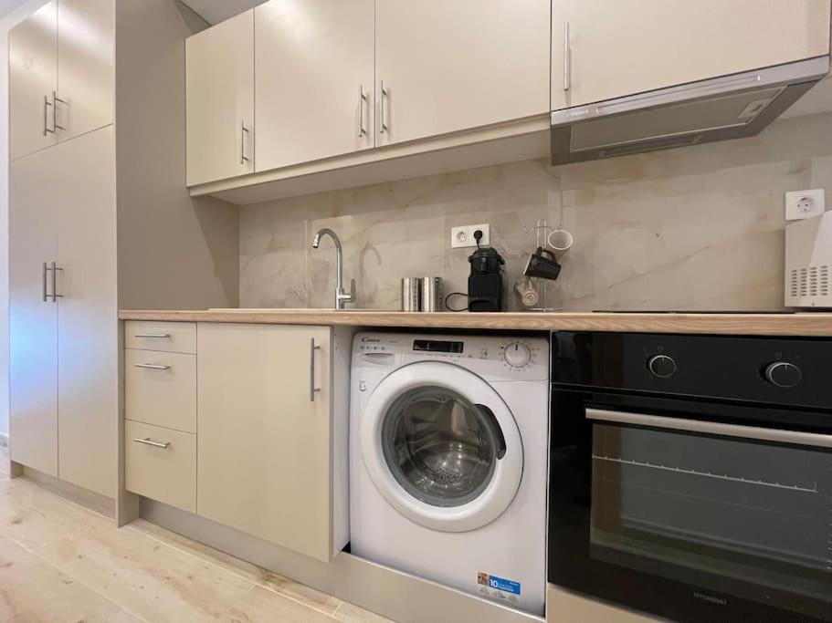 Pangrati-Luxury Central Cozy Studio أثينا المظهر الخارجي الصورة
